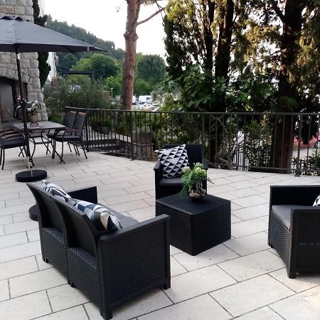 Apartment Zizi Omiš Dış mekan fotoğraf