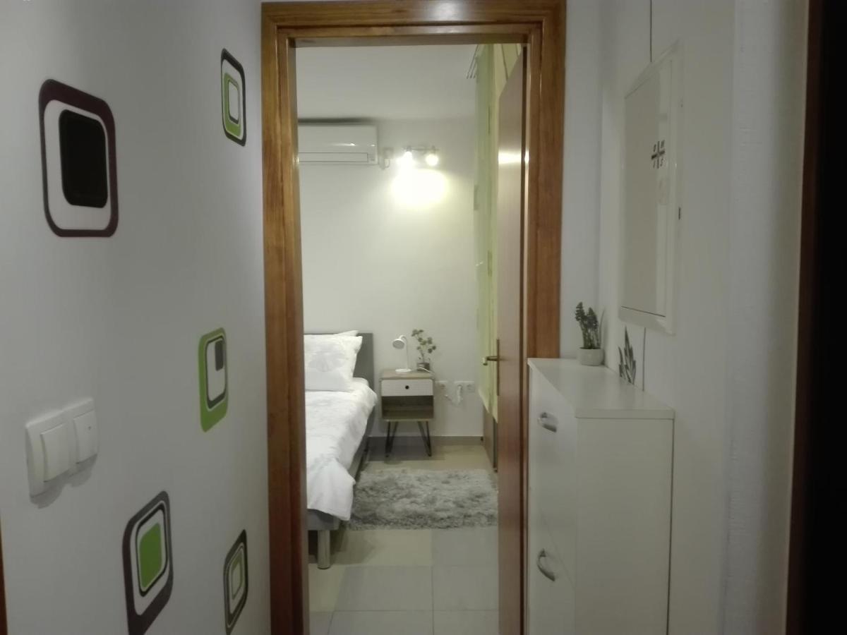 Apartment Zizi Omiš Dış mekan fotoğraf