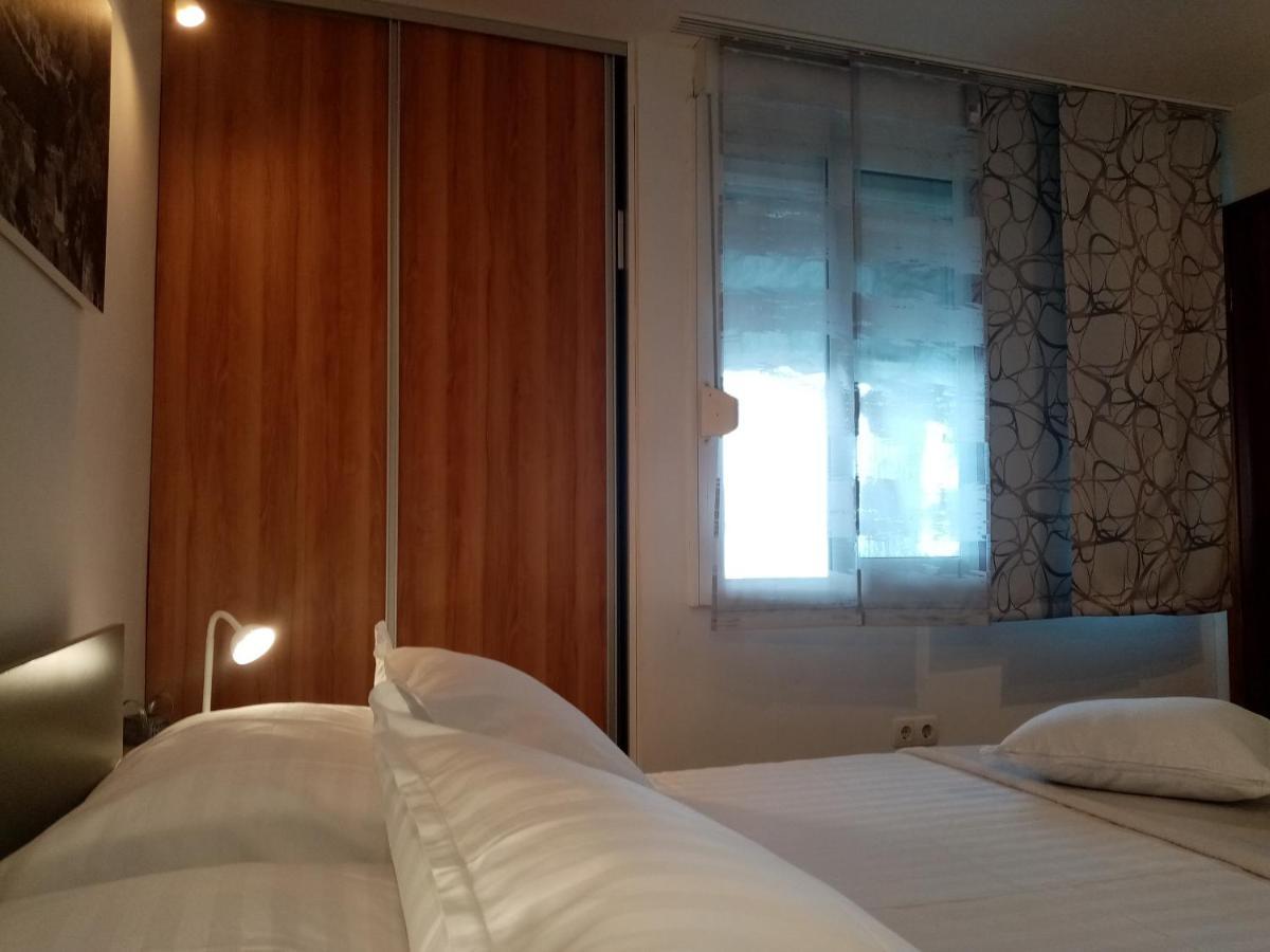 Apartment Zizi Omiš Dış mekan fotoğraf